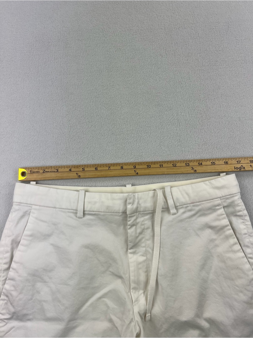 UNIQLO Mens Stretch Slim Fit White Chino Shorts 9” Inseam Drawstrings Size L - Picture 7 of 9